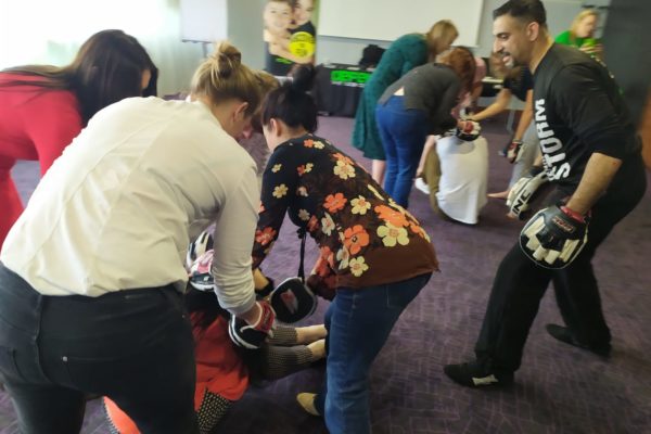 macmillan-self-defence-training (5)